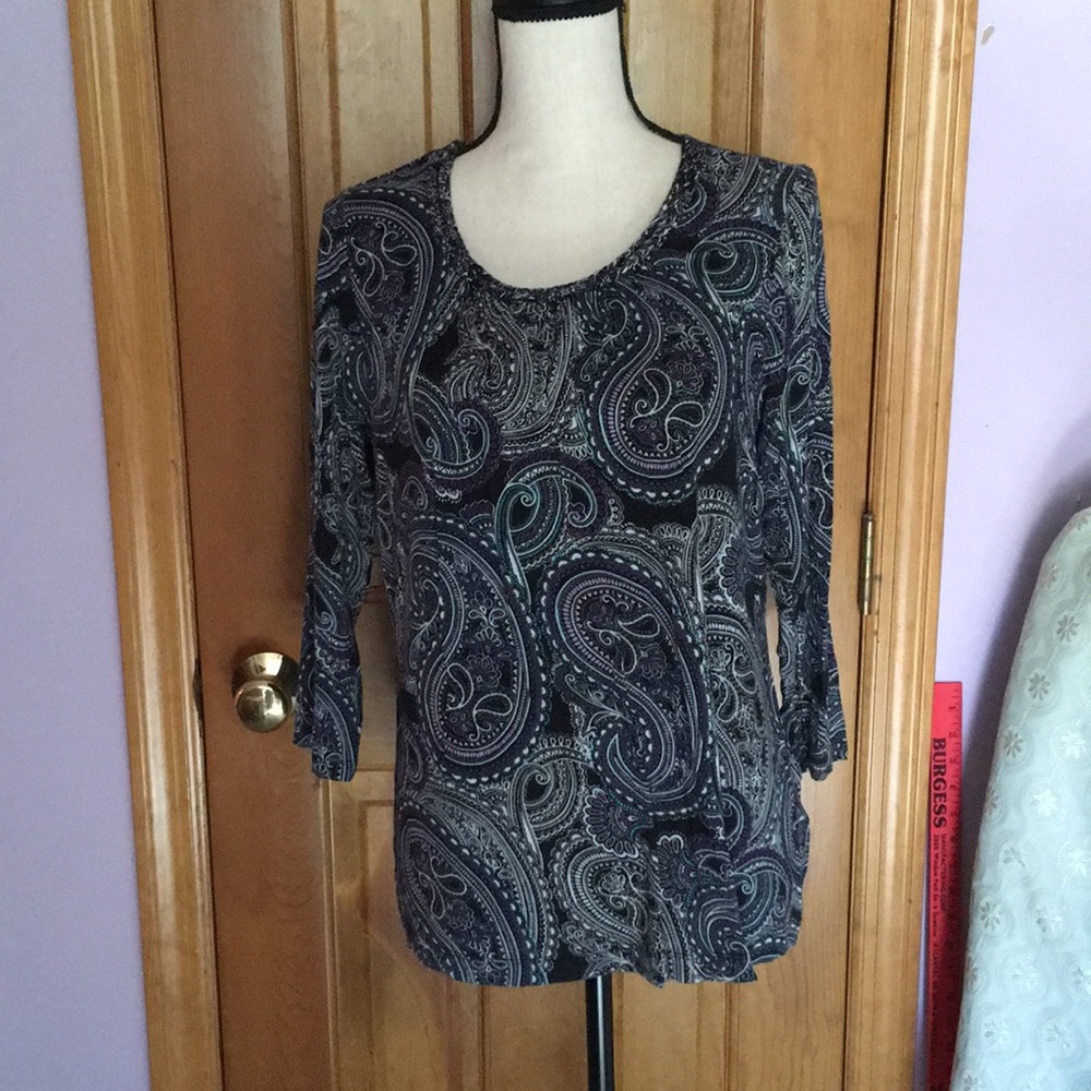 Comfy 3/4 Sleeve top!